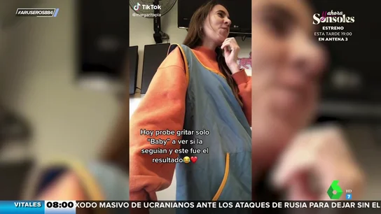 La divertida reacción de unos niños cuando oyen a su profesora cantar la primera palabra de 'Despechá' La divertida reacción de unos niños cuando oyen a su profesora cantar la primera palabra de 'Despechá'