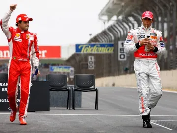 ¡Hamilton podría perder un título mundial! Massa comienza el proceso legal para impugnar el campeonato de F1 de 2008 ¡Hamilton podría perder un título mundial! Massa comienza el proceso legal para impugnar el campeonato de F1 de 2008