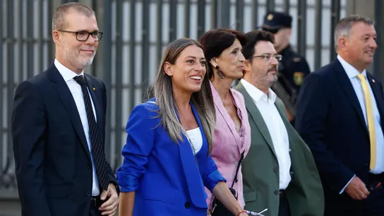Miriam Nogueras y otros diputados de Junts llegan este jueves al Congreso. Miriam Nogueras y otros diputados de Junts llegan este jueves al Congreso.