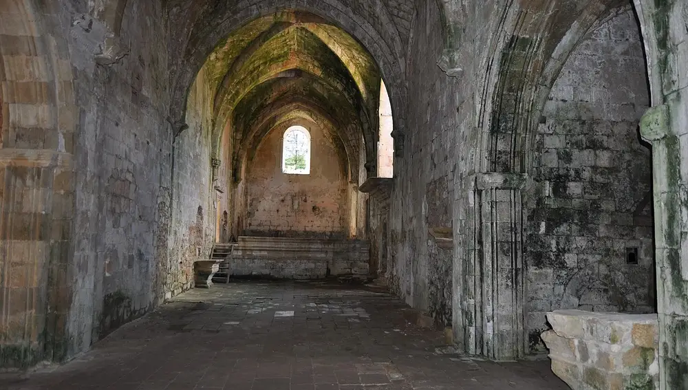 Interior del Monasterio de Santa María de Rioseco