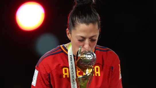 Jenni Hermoso, tras ganar el Mundial Jenni Hermoso, tras ganar el Mundial