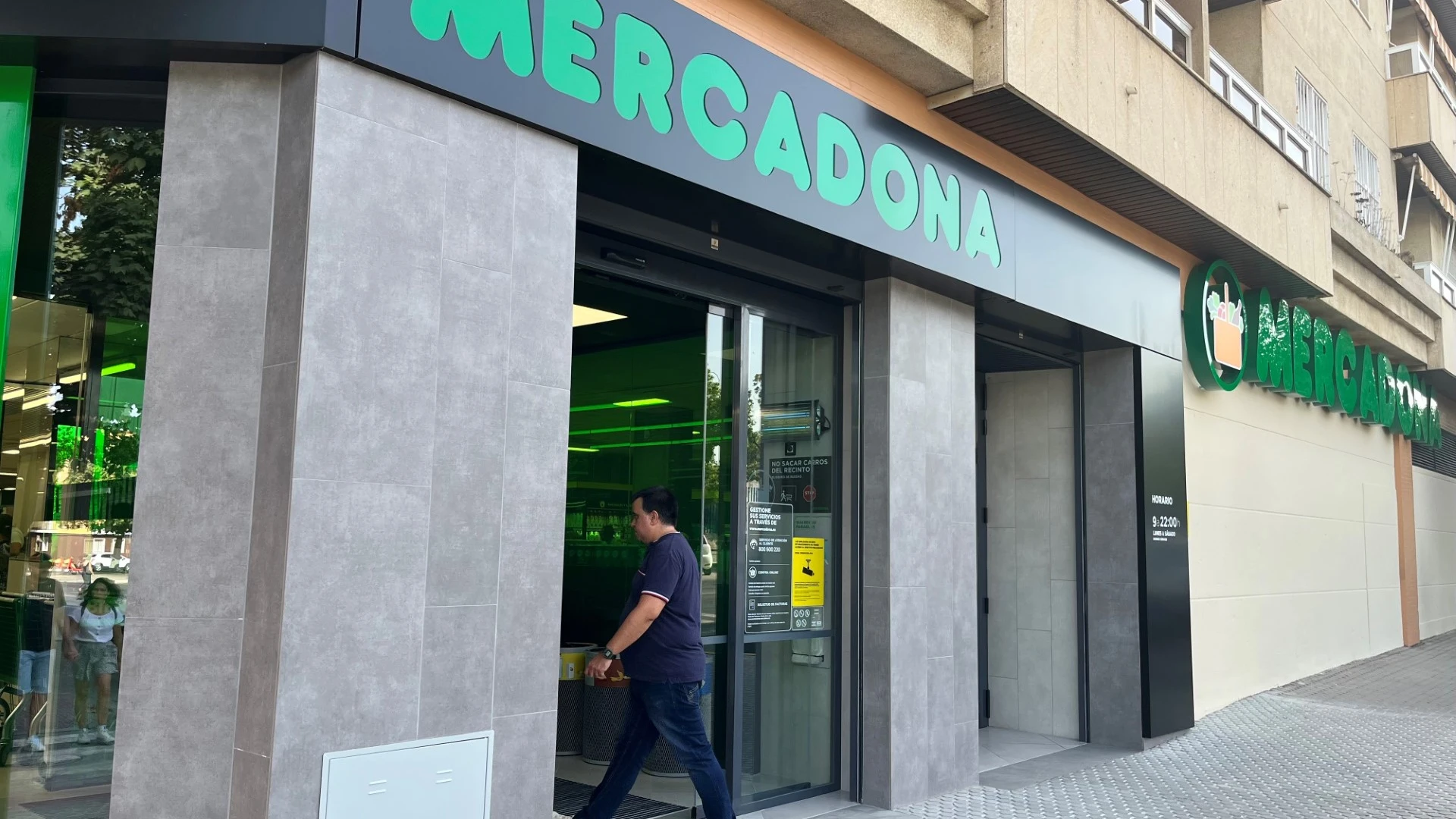 Mercadona invertirá 17,5 millones en la ampliación y mejora de su red de tiendas de Sevilla en 2023