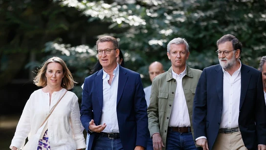Feijóo con otros líderes del PP en Pontevedra Feijóo con otros líderes del PP en Pontevedra