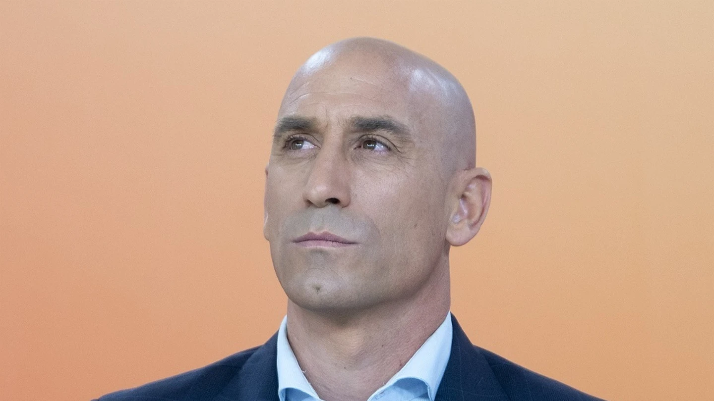 El Gobierno "trabajará para que Rubiales no vuelva a dirigir el fútbol español" El Gobierno "trabajará para que Rubiales no vuelva a dirigir el fútbol español"