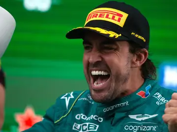 Claves de la 'master class' de Alonso en Zandvoort y cómo pidió permiso a Aston Martin para ganar Claves de la 'master class' de Alonso en Zandvoort y cómo pidió permiso a Aston Martin para ganar