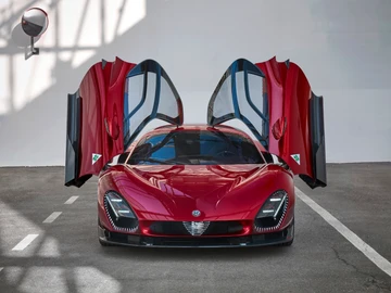 Alfa Romeo 33 Stradale Alfa Romeo 33 Stradale