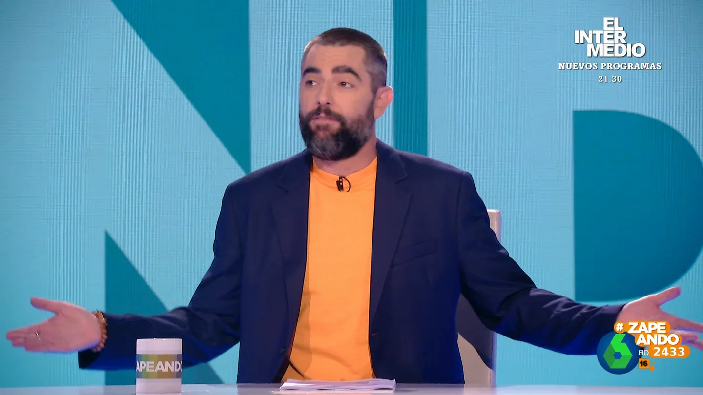 Dani Mateo vuelve de vacaciones y hace perder a los zapeaadores la apuesta que tenían Dani Mateo vuelve de vacaciones y hace perder a los zapeaadores la apuesta que tenían