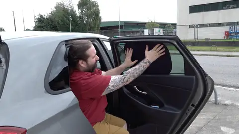 Cortinillas contra el sol en las ventanillas traseras Cortinillas contra el sol en las ventanillas traseras