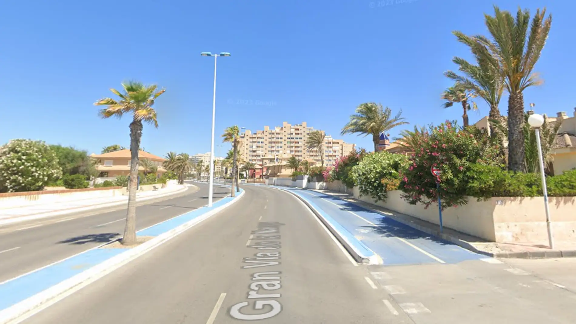 Calle Gran Vía de La Manga del Mar Menor (Murcia)