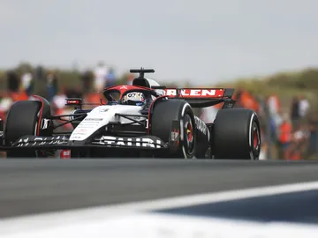 Daniel Ricciardo podría perderse también Singapur y Japón Daniel Ricciardo podría perderse también Singapur y Japón