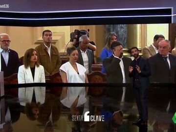 El Ayuntamiento de A Coruña guarda 28 minutos de silencio en homenaje a las víctimas de violencia machista