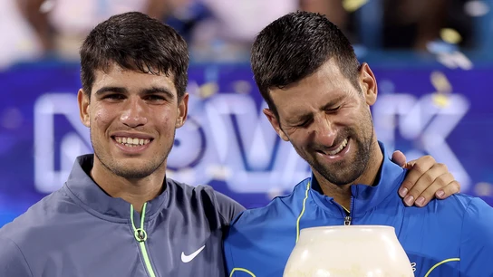 Carlos Alcaraz y Novak Djokovic Carlos Alcaraz y Novak Djokovic
