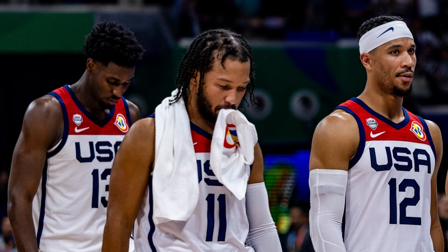 De izquierda a derecha, Jarent Jackson Jr., Jalen Brunson y Josh Hart De izquierda a derecha, Jarent Jackson Jr., Jalen Brunson y Josh Hart