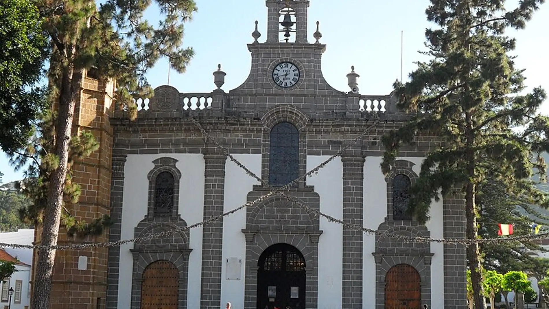 Basílica de Nuestra Señora del Pino