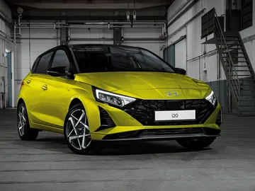 Este polivalente se acaba de actualizar y ya lo puedes comprar en los concesionarios españoles Este polivalente se acaba de actualizar y ya lo puedes comprar en los concesionarios españoles