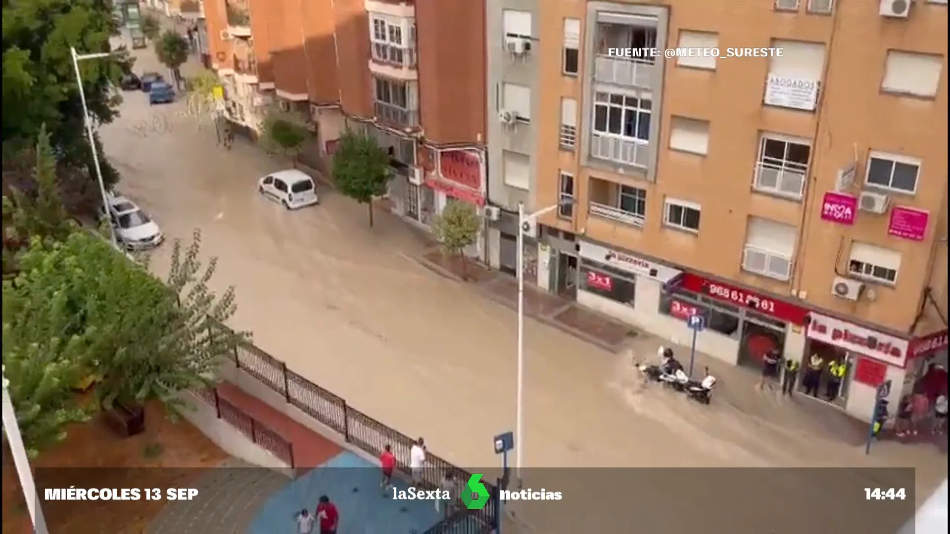 Un fuerte "reventón húmedo" deja graves inundaciones en Burriana y Nules