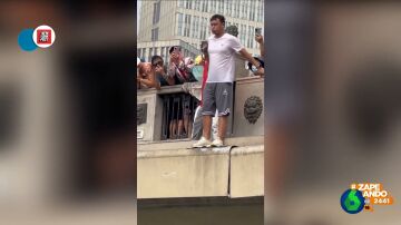 El inesperado contratiempo que sufre un chico al saltar desde un puente al río: "No se había puesto doble cara"