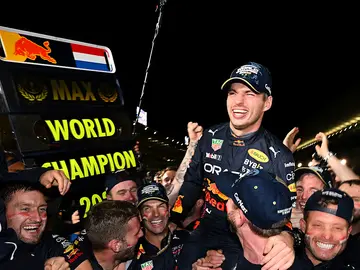 Max Verstappen se proclama campeón del mundo por segunda vez en el GP de Japón 2022 Max Verstappen se proclama campeón del mundo por segunda vez en el GP de Japón 2022