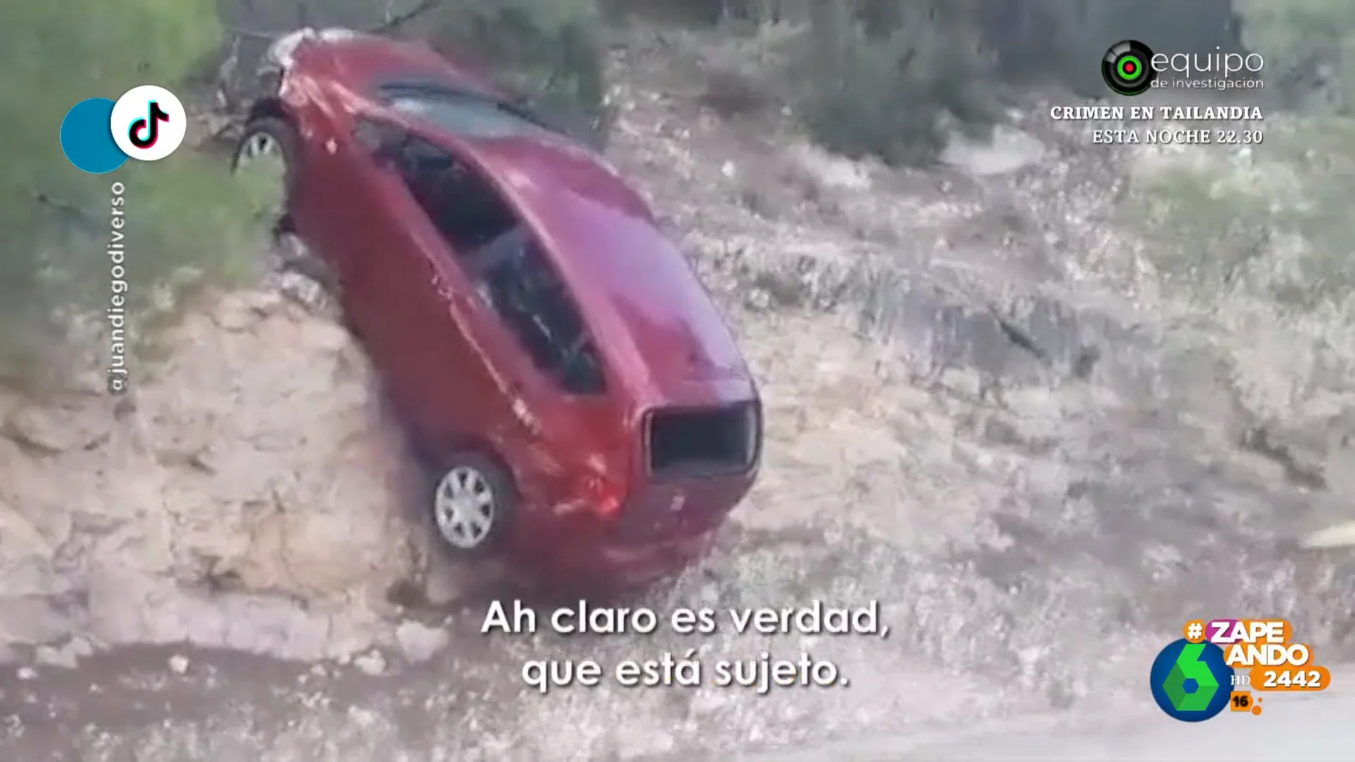 El desastroso final de un coche que al ser retirado de un terraplén: "No puede ser"