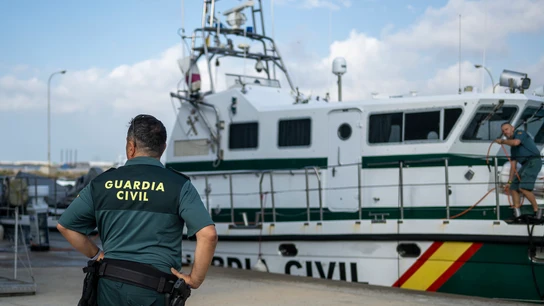 Investiga el hallazgo de un cadáver flotando en el mar cerca de Valencia Investiga el hallazgo de un cadáver flotando en el mar cerca de Valencia