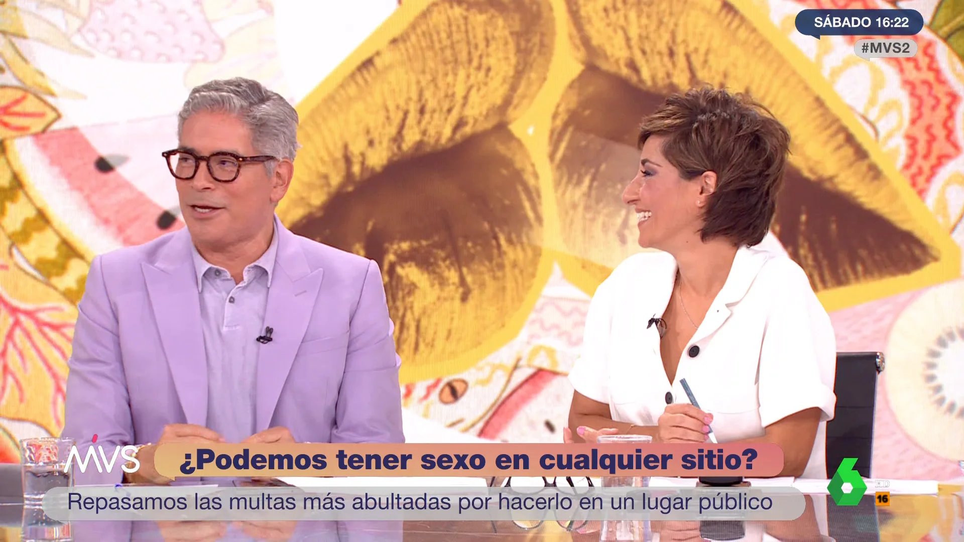Boris Izaguirre confiesa haber tenido sexo en un avión con un azafato