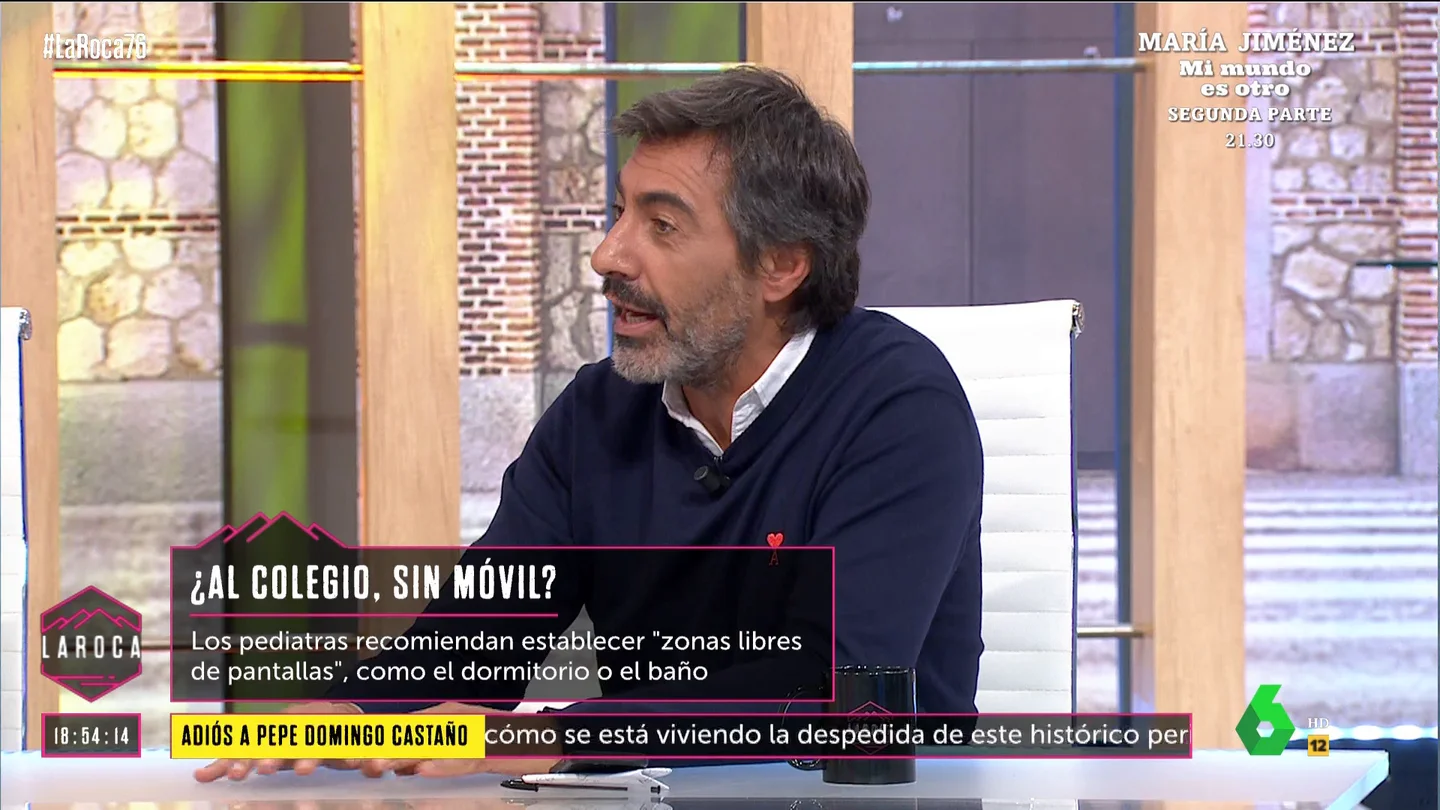 LAROCA Juan del Val desvela cuál es la norma en sus cenas con Nuria Roca y su familia: "Perdona que lo cuente..." LAROCA Juan del Val desvela cuál es la norma en sus cenas con Nuria Roca y su familia: "Perdona que lo cuente..."
