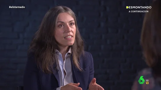 Marta Peirano, sobre los desnudos falsos creados por IA: "No es un problema de las mujeres, sino de la sociedad" Marta Peirano, sobre los desnudos falsos creados por IA: "No es un problema de las mujeres, sino de la sociedad"