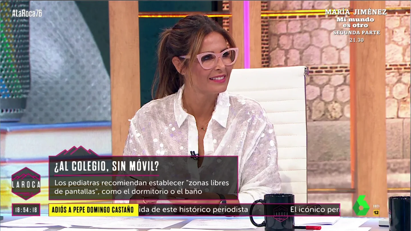 La reacción de Nuria Roca cuando Juan del Val desvela "una cosa más o menos privada" de su vida familiar en directo La reacción de Nuria Roca cuando Juan del Val desvela "una cosa más o menos privada" de su vida familiar en directo
