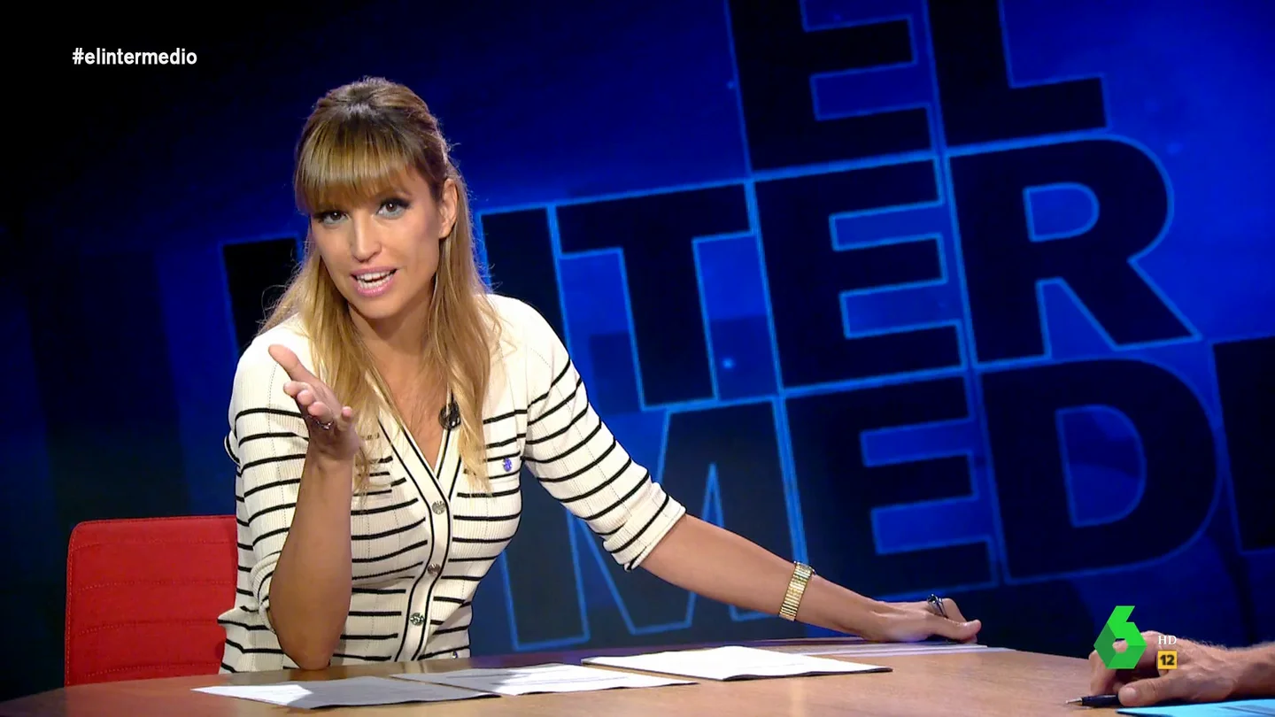 Sandra Sabatés lanza un consejo a Alfonso Guerra: "Si se hace la permanente en las neuronas, tendrá ideas de los años 50" Sandra Sabatés lanza un consejo a Alfonso Guerra: "Si se hace la permanente en las neuronas, tendrá ideas de los años 50"