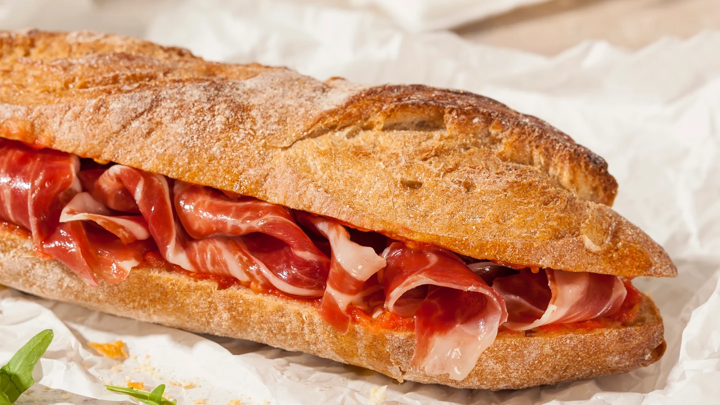 Bocadillo de jamón Bocadillo de jamón