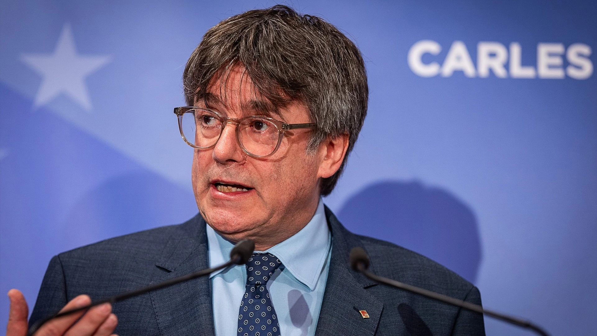 Y hoy Carles Puigdemont se ha pronunciado ante esas críticas a la amnistía de González y Guerra. Asegura en tono irónico que cuando hablan ciertos políticos, en vez de subir el precio del pan, lo hace el de la cal viva. Unas palabras que vinculan al expresidente del gobierno con el caso GAL.