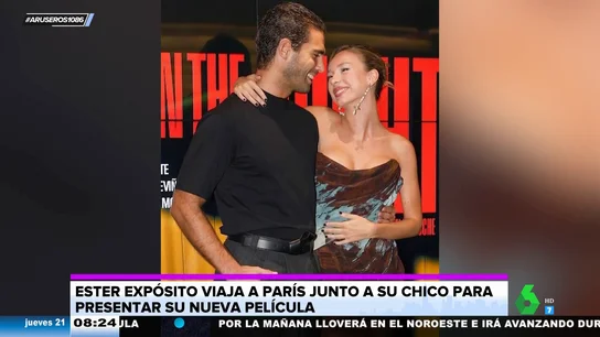 Ester Expósito y Nicolás Furtado demuestran su gran complicidad en París tras dos años de relación Ester Expósito y Nicolás Furtado demuestran su gran complicidad en París tras dos años de relación