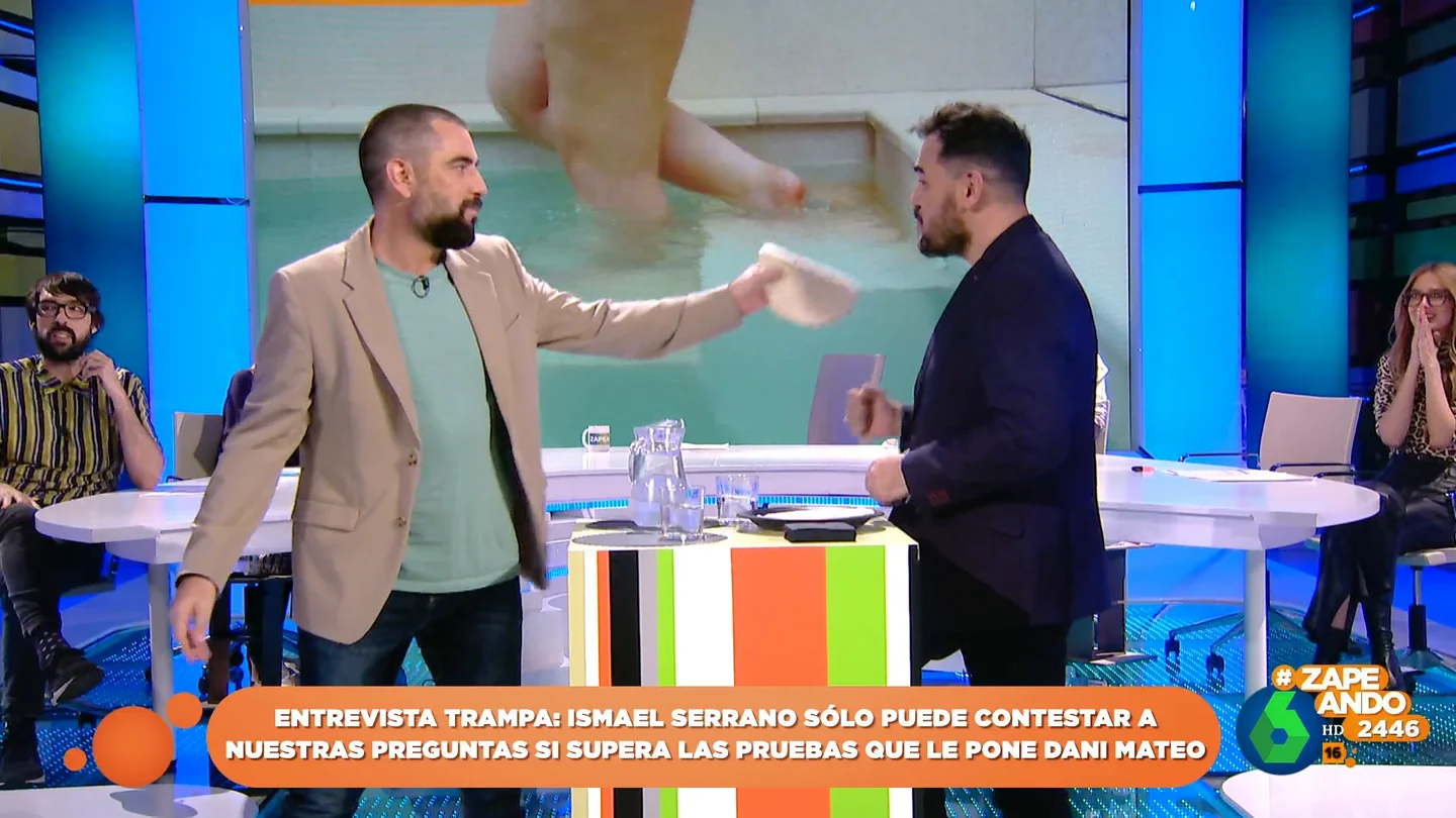 "Nunca me han 'fostiado' en una entrevista": la confesión de Ismael Serrano tras enfrentarse al 'tortilla challenge' "Nunca me han 'fostiado' en una entrevista": la confesión de Ismael Serrano tras enfrentarse al 'tortilla challenge'
