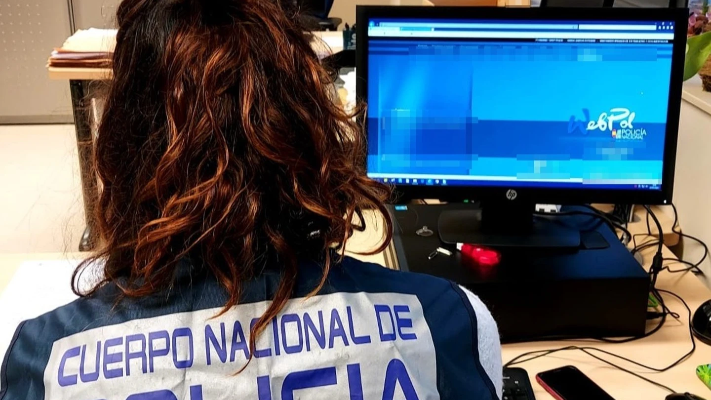 Denuncian en Alcalá dos fotos de niñas 'desnudadas' con Inteligencia Artificial, cuyo autor está identificado Denuncian en Alcalá dos fotos de niñas 'desnudadas' con Inteligencia Artificial, cuyo autor está identificado