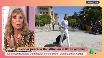 Pilar Eyre: "Don Juan Carlos está decidido a participar en la vida política de su nieta"