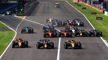 Max Verstappen vuelve a ganar y entrega a Red Bull el título