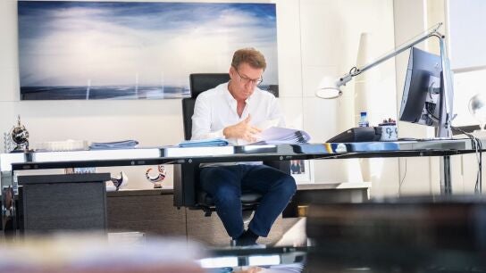 Feij&oacute;o en su despacho