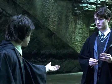 Harry Potter y Tom Riddle en la película Harry Potter y Tom Riddle en la película