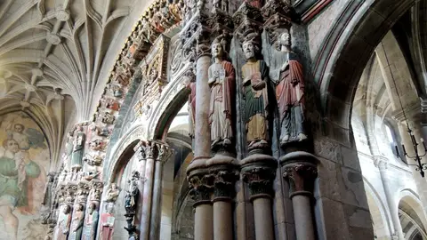 Interior de la Catedral de San Martín Interior de la Catedral de San Martín