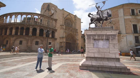 El importante papel de doña Jimena, mujer del Cid, en la historia de Valencia: "Contiene a los almorávides, que van a arrasar" El importante papel de doña Jimena, mujer del Cid, en la historia de Valencia: "Contiene a los almorávides, que van a arrasar"