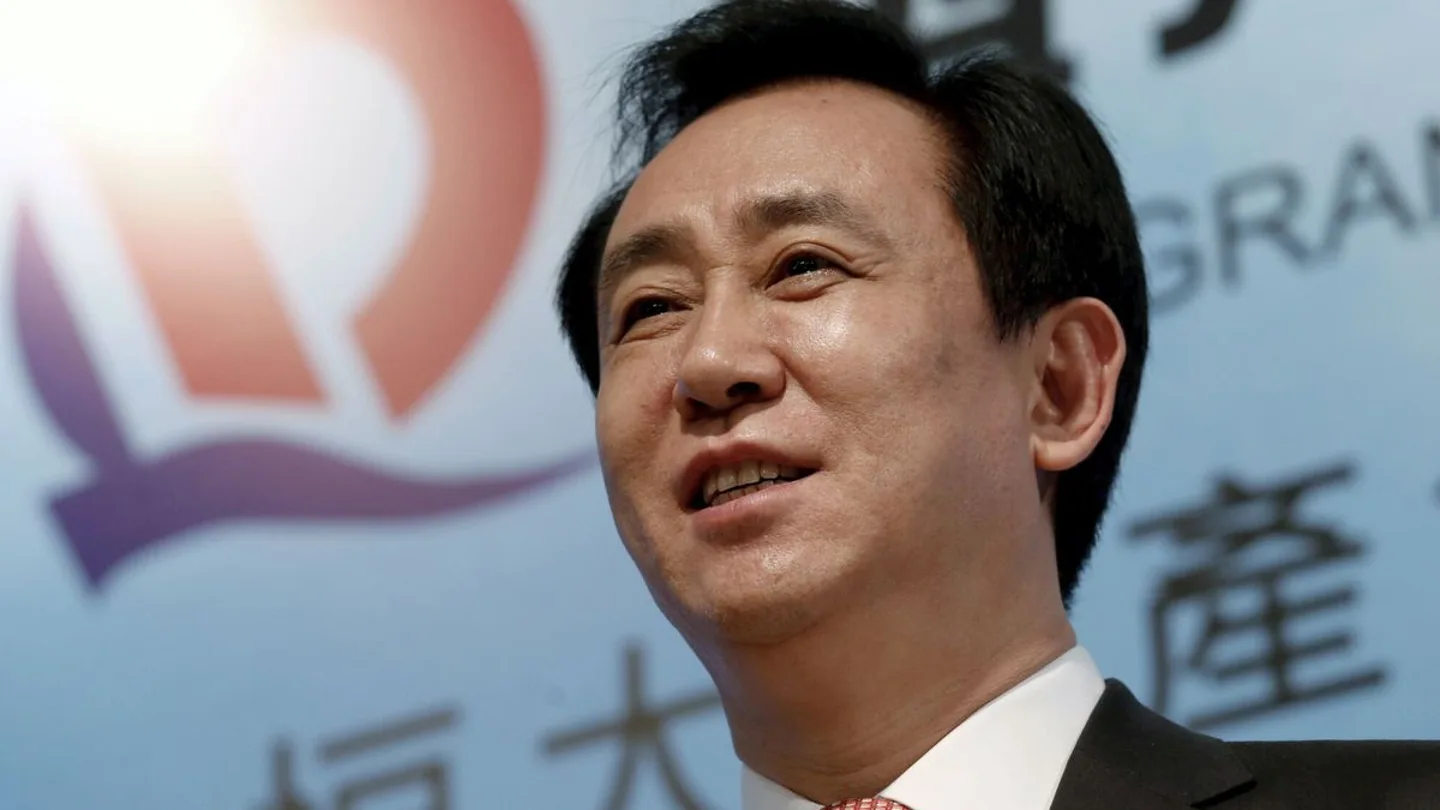 Hui Ka Yan presidente de evergrande El presidente del gigante inmobiliario chino Evergrande está bajo vigilancia policial desde principios de mes, según ha revelado hoy 'Bloomberg'