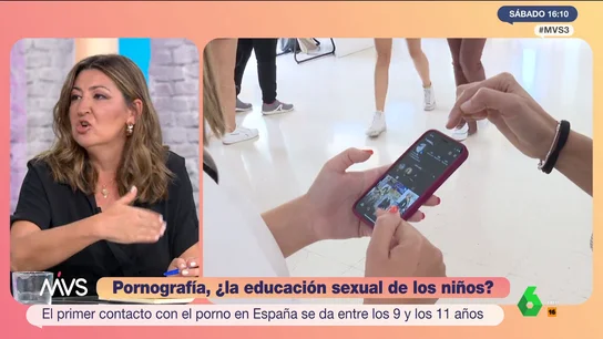 Morcillo: "Hay que controlar el móvil a los niños, la red está llena de pederastas" Morcillo: "Hay que controlar el móvil a los niños, la red está llena de pederastas"