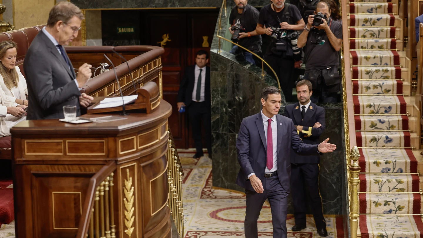 El PSOE intentará que la negociación permita investir a Sánchez en octubre El PSOE intentará que la negociación permita investir a Sánchez en octubre