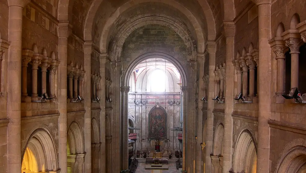 Interior de la Catedral de Lisboa