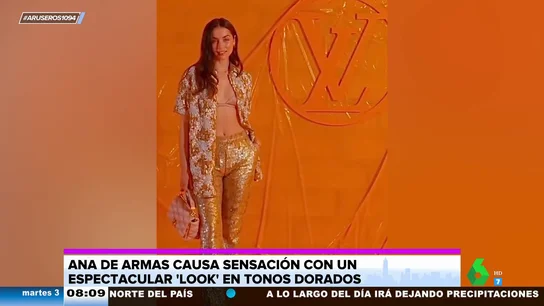 El espectacular look de lentejuelas de Ana de Armas junto a Zendaya en la Semana de la Moda de París El espectacular look de lentejuelas de Ana de Armas junto a Zendaya en la Semana de la Moda de París