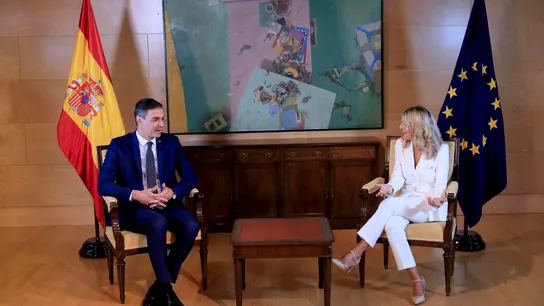 Sánchez durante su encuentro con la líder de Sumar, Yolanda Díaz Sánchez durante su encuentro con la líder de Sumar, Yolanda Díaz