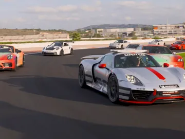 Porsche celebra por todo lo alto su 75 aniversarios en el circuito de Cheste Porsche celebra por todo lo alto su 75 aniversarios en el circuito de Cheste