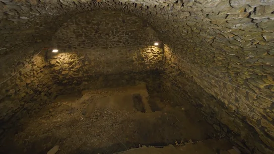 El vídeo que refleja el peligro del Camino de Santiago en el pasado: así es la fosa común con calaveras de peregrinos El vídeo que refleja el peligro del Camino de Santiago en el pasado: así es la fosa común con calaveras de peregrinos