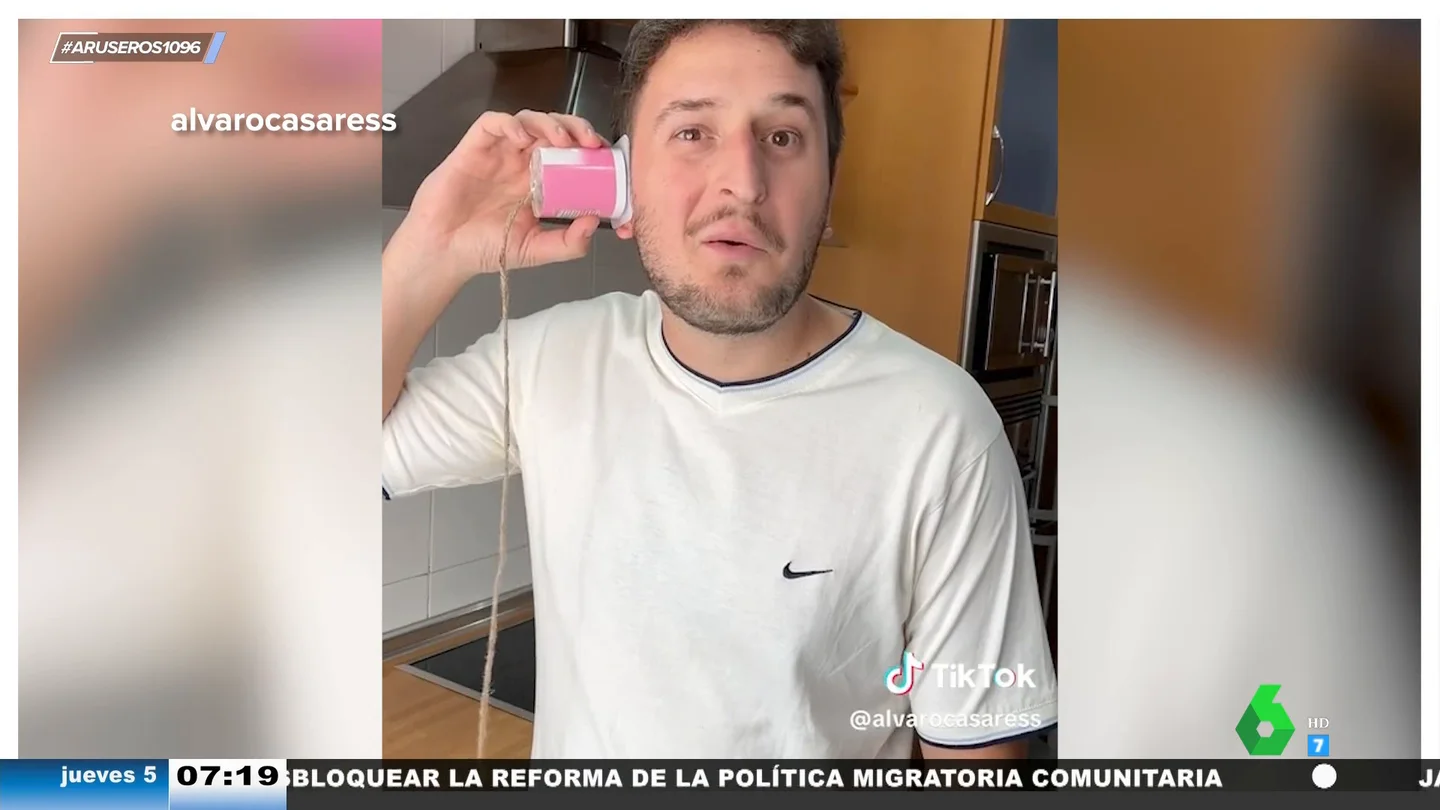 ¿Cómo eran los niños de los 90 y cómo son los de ahora? Un tiktoker expone las diferencias y desempolva su Tamagotchi ¿Cómo eran los niños de los 90 y cómo son los de ahora? Un tiktoker expone las diferencias y desempolva su Tamagotchi
