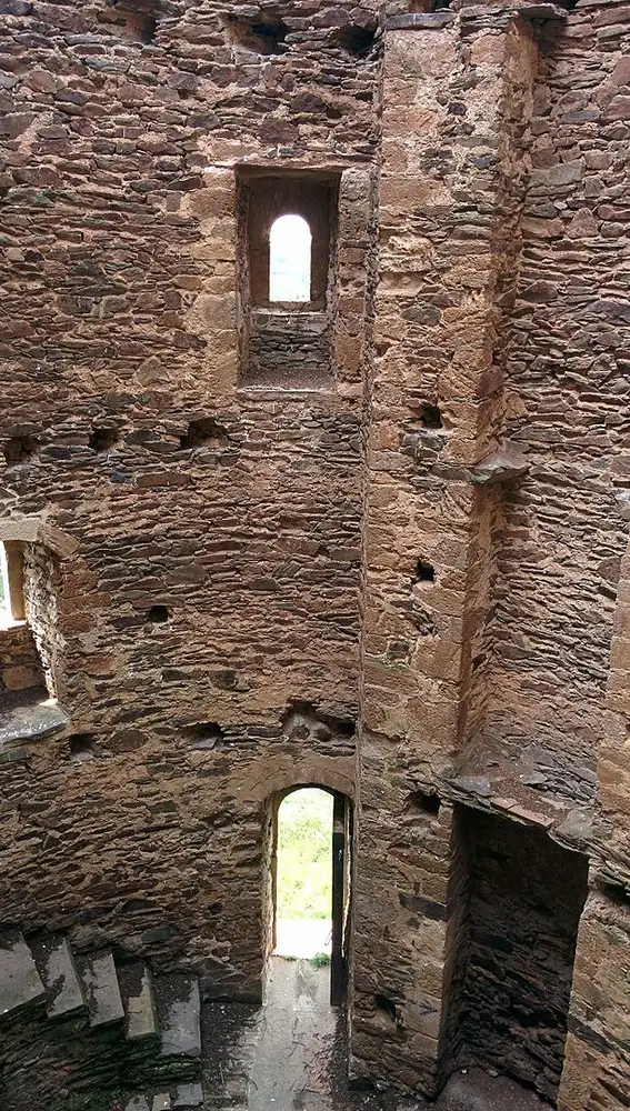 Torre de Ordás desde el interior